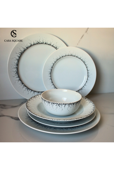 Un service idéal pour créer une table harmonieuse et chaleureuse pendant le mois sacré de Ramadan.