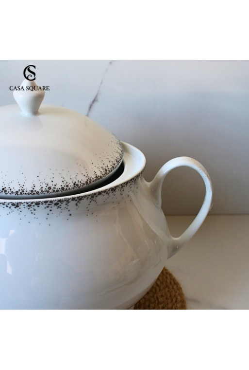 Soupière en porcelaine – Élégance pour vos tables