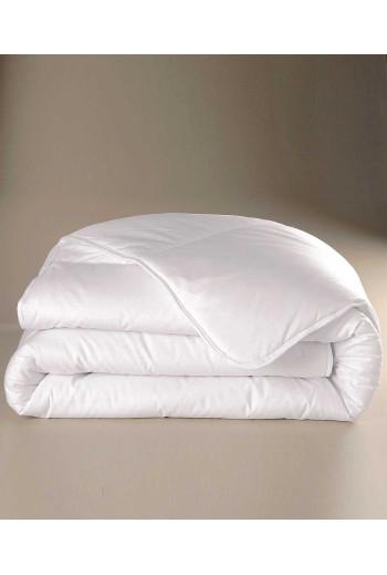 Couette blanche1 place et demi en coton