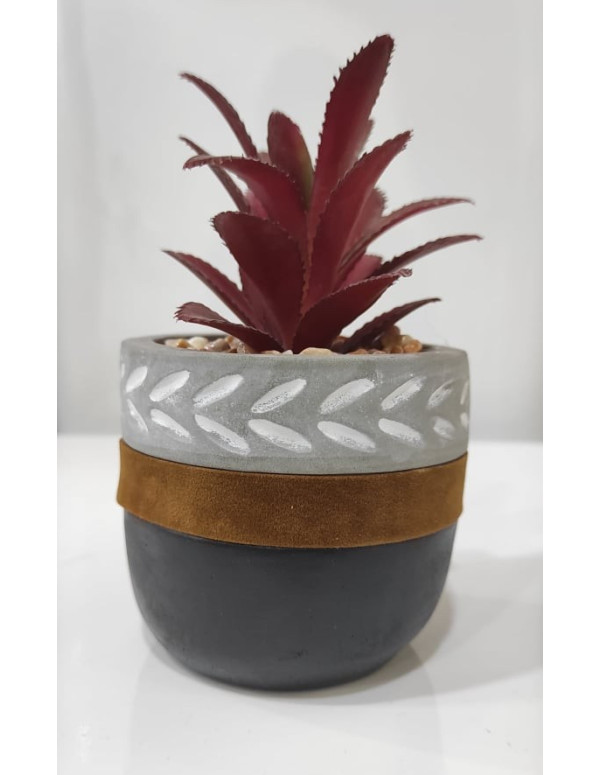 Plante artificielle avec pot en ciment noir  15x8,5 cm